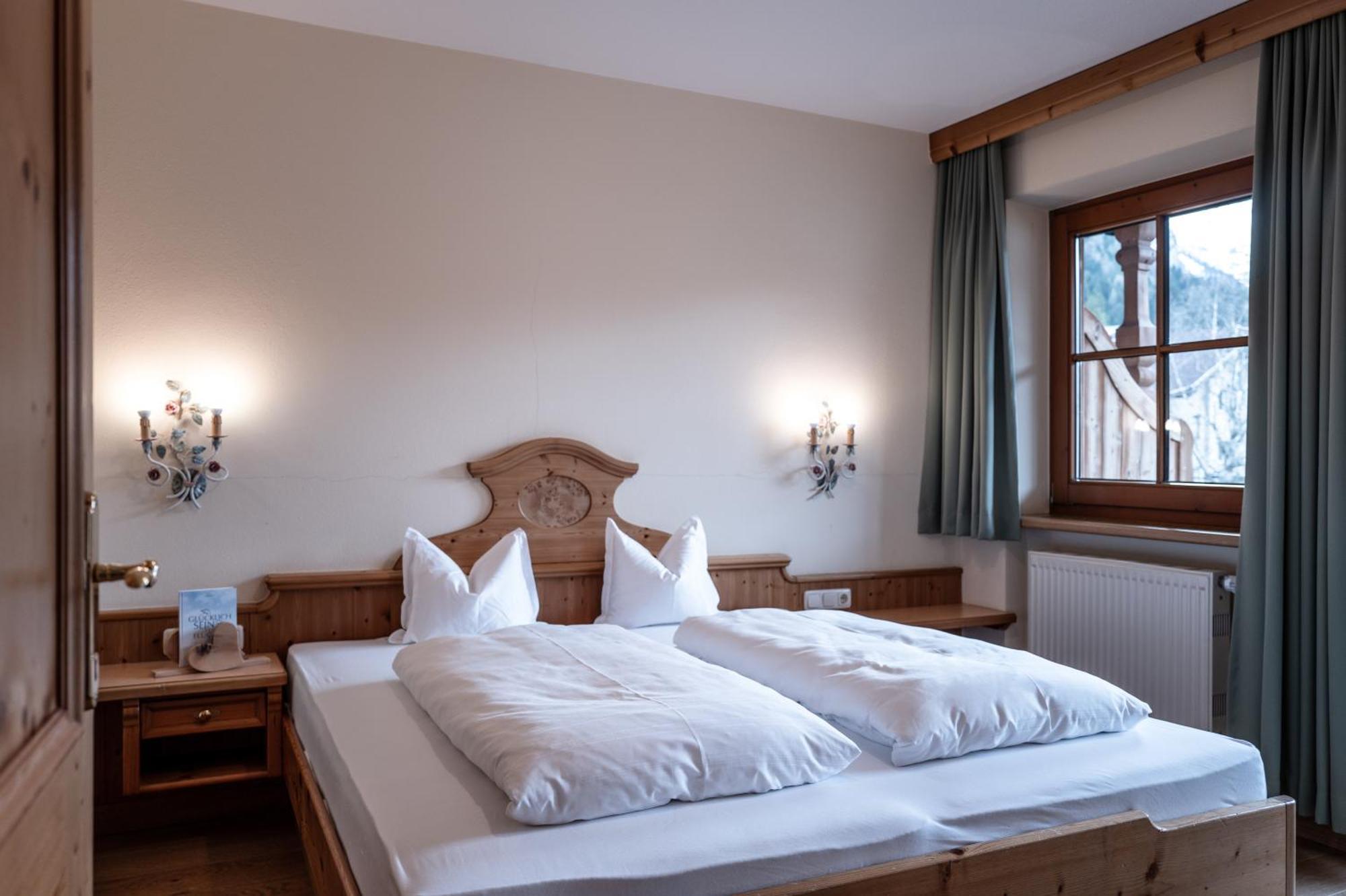 Sonnenhof Appartements แพร์ทีเซา ภายนอก รูปภาพ